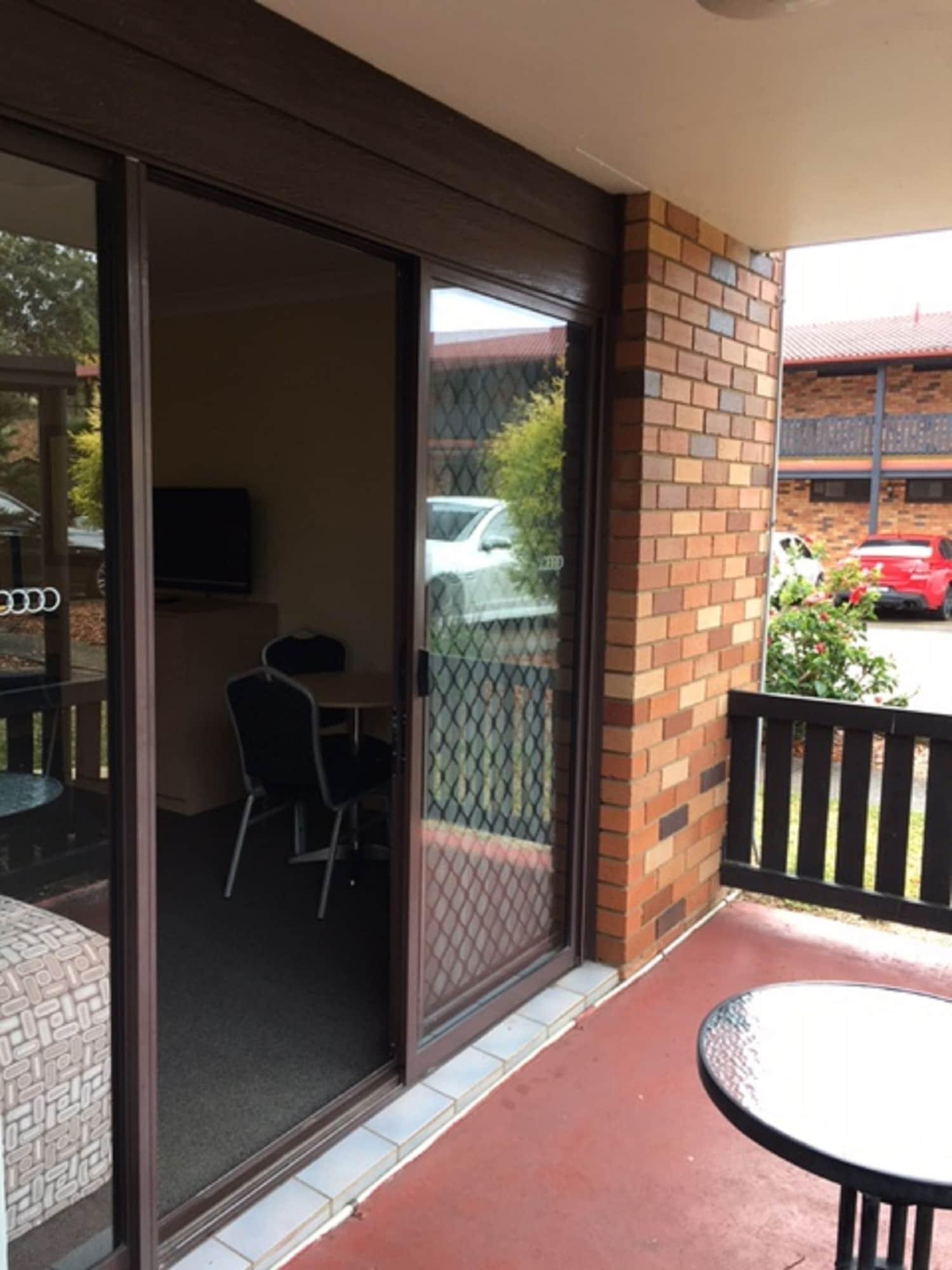Maclin Lodge Motel Campbelltown Exterior photo