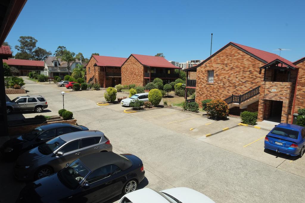 Maclin Lodge Motel Campbelltown Exterior photo