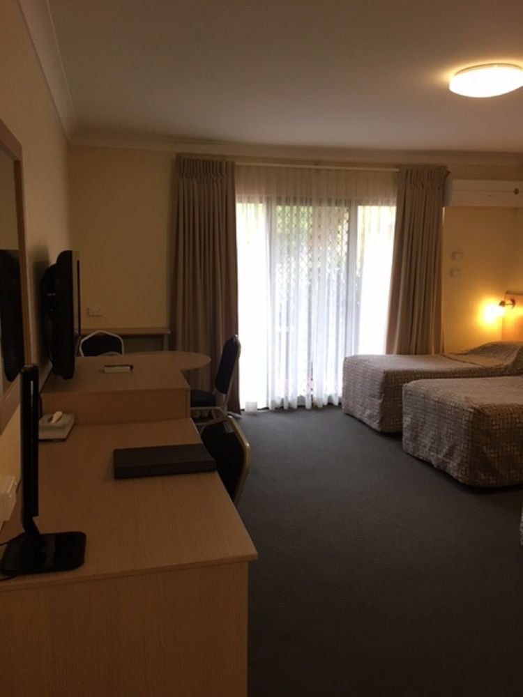 Maclin Lodge Motel Campbelltown Exterior photo